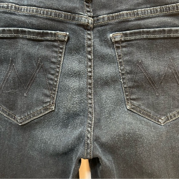 Mother High Waisted Looker Ankle Fray jeans in Last Call 27 - Picture 14 of 16